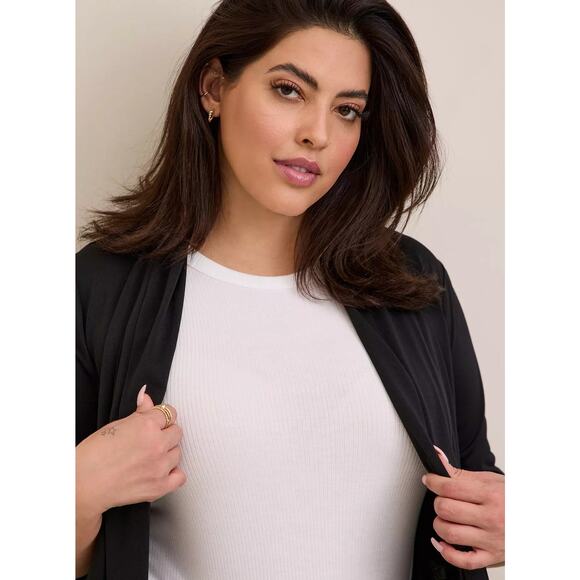 Torrid Crepe Open Front Cardigan – Black – Size 5XL - Picture 4 of 10